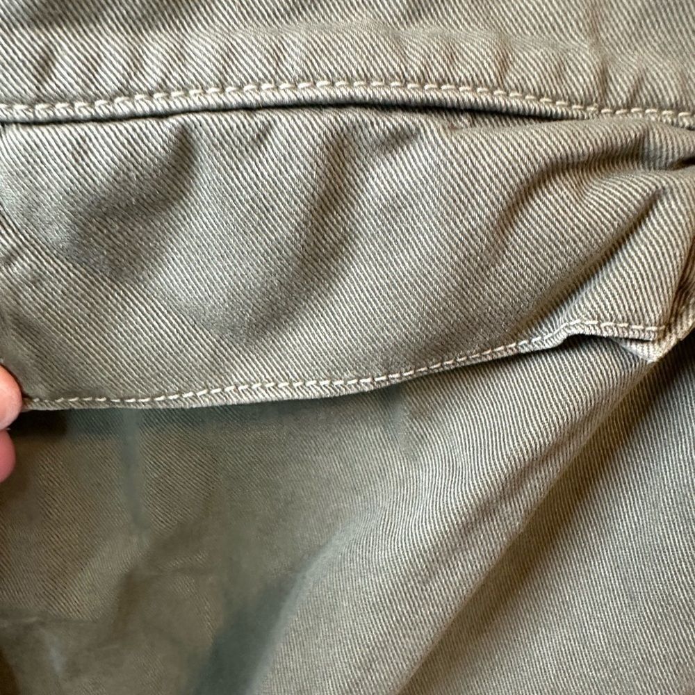 NWOT RE/DONE Originals Women’s Army Green Designer Cargo Pants - Size 26 - Picture 11 of 15
